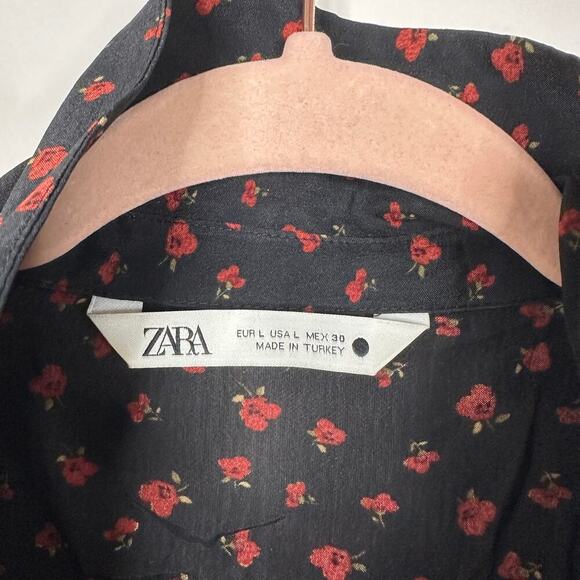2/$30 ZARA Ruffle Button Down Blouse Rose Print Black Large #8185 - Picture 9 of 10